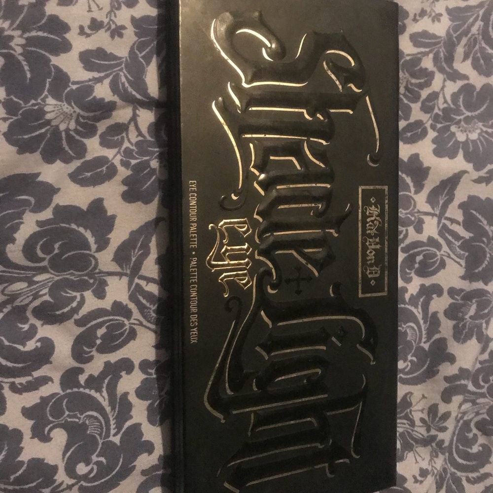 KVD palette